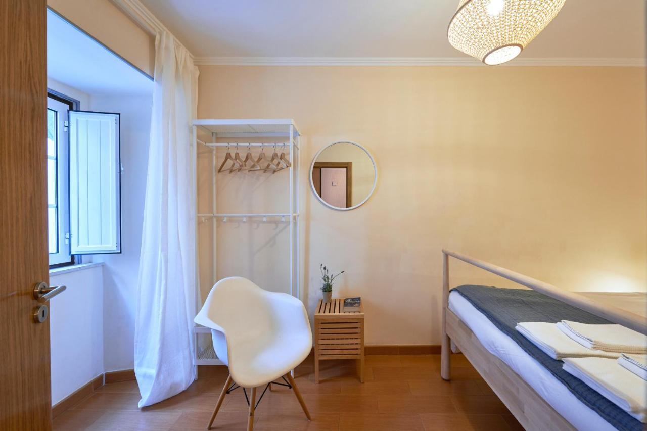 Spacious And Renovated Apartment With Amazing Patio, By Timecooler Лісабон Екстер'єр фото