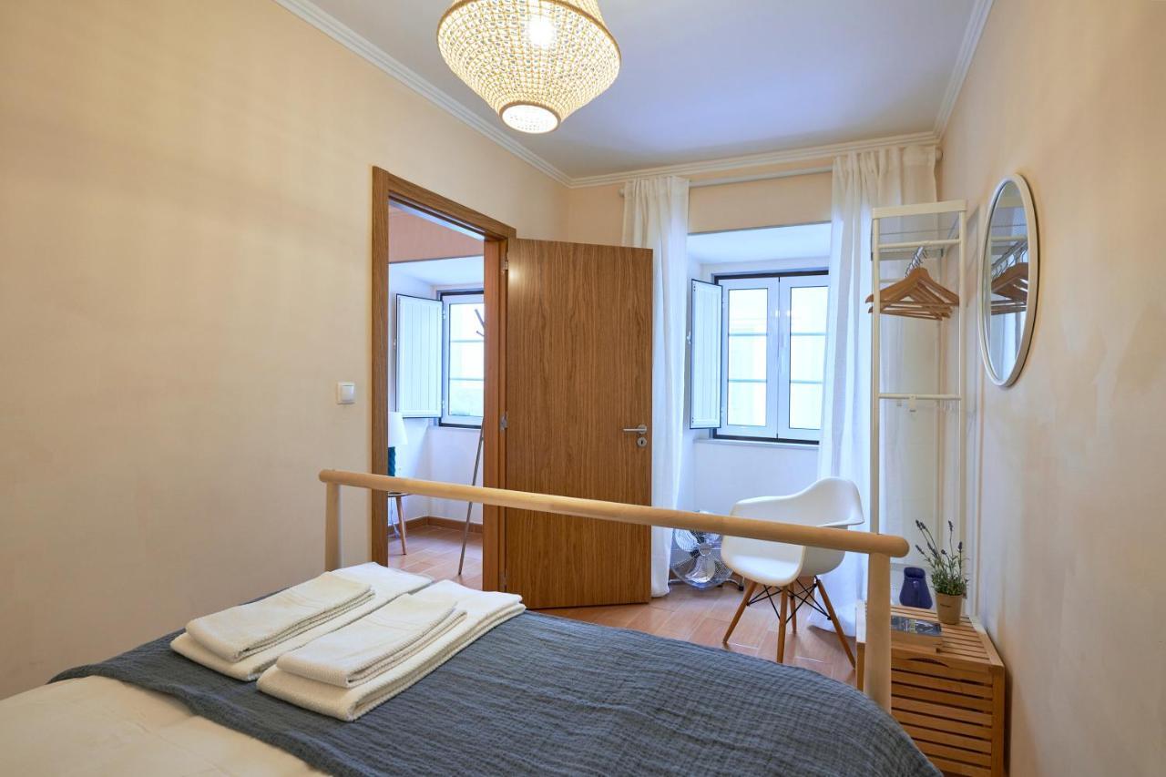 Spacious And Renovated Apartment With Amazing Patio, By Timecooler Лісабон Екстер'єр фото