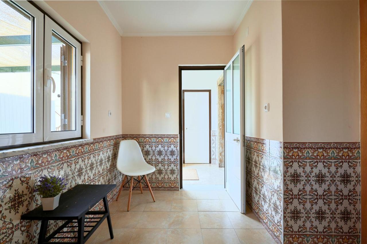 Spacious And Renovated Apartment With Amazing Patio, By Timecooler Лісабон Екстер'єр фото