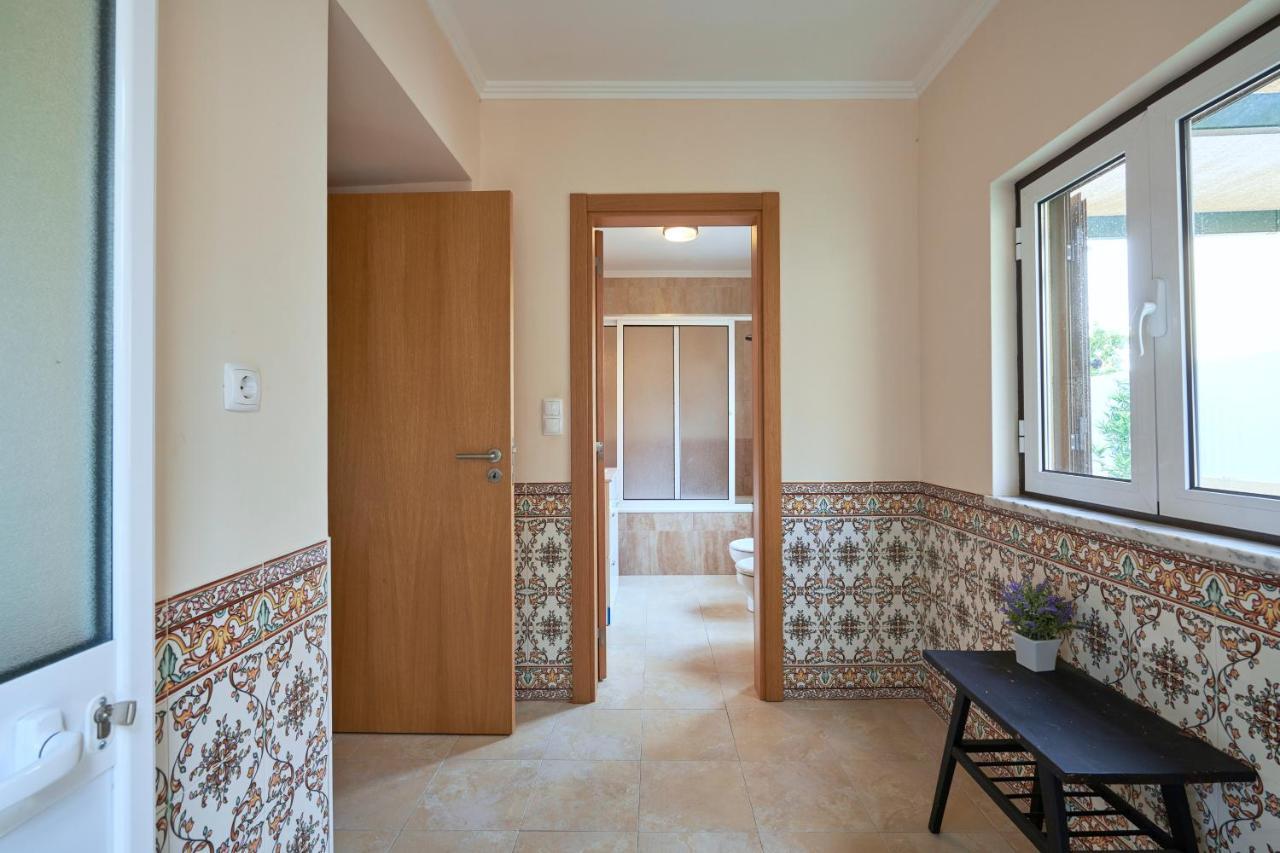 Spacious And Renovated Apartment With Amazing Patio, By Timecooler Лісабон Екстер'єр фото